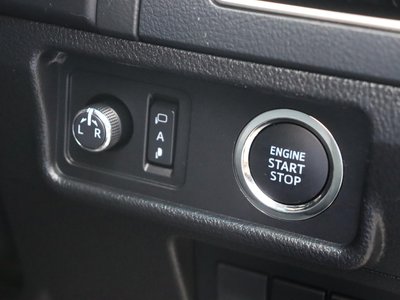 صورة مصغرة 25 لـ 2022 Toyota LAND CRUISER PRADO