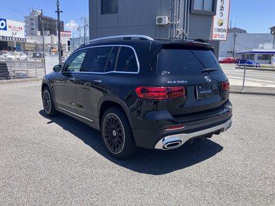 MERCEDES-BENZ GLB - 6
