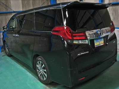 TOYOTA ALPHARD - 2