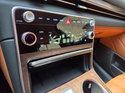 2025 Genesis GV80 — миниатюра 17