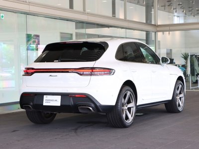 صورة 7 لـ 2024 Porsche MACAN