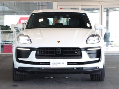 صورة 9 لـ 2024 Porsche MACAN