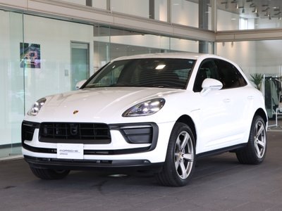 صورة 4 لـ 2024 Porsche MACAN