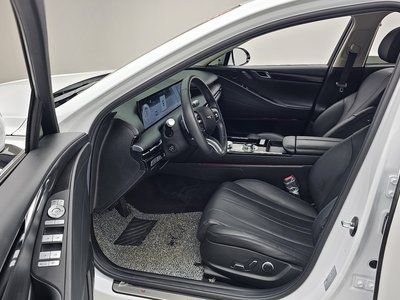 GENESIS G80 (RG3) - 10