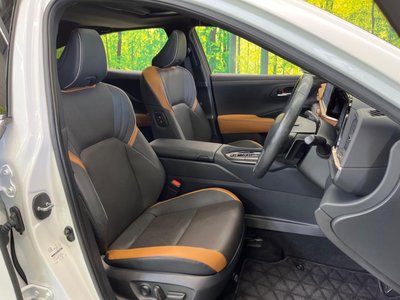 TOYOTA CROWN CROSSOVER - 8