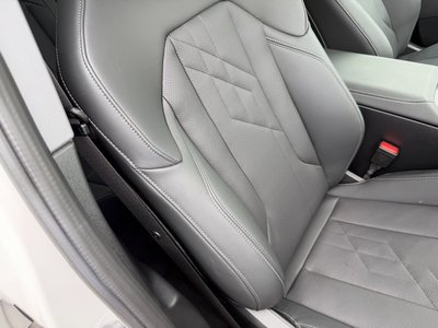 2025 BMW X3 缩略图 19