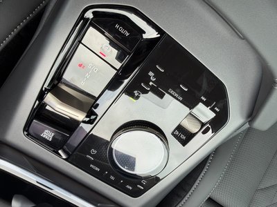 2025 BMW X3 缩略图 40