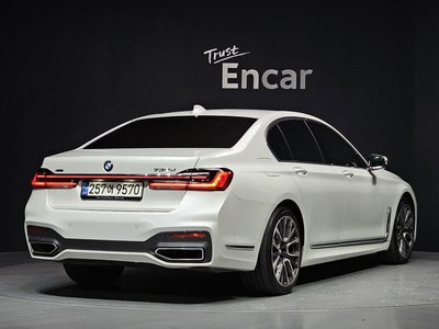 BMW 7 SERIES - 4