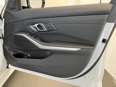 2025 BMW 3 SERIES 缩略图 56