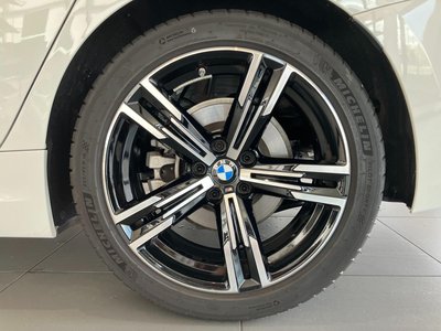 2025 BMW 3 SERIES 缩略图 42