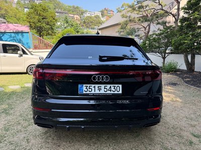 AUDI Q8 - 6