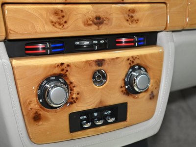 2009 ROLLS-ROYCE PHANTOM COUPE 缩略图 37