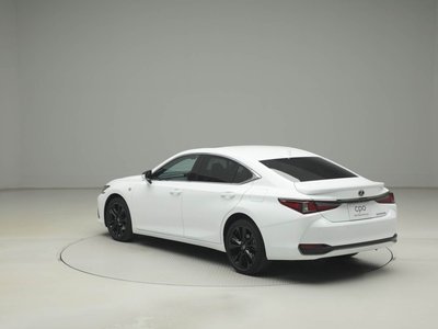 LEXUS ES - 4