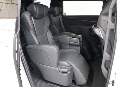 2024 Toyota ALPHARD — фото 15