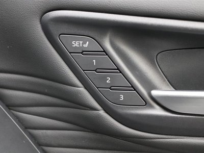 2024 Toyota ALPHARD — фото 11