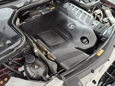 MERCEDES-BENZ E-CLASS - 7