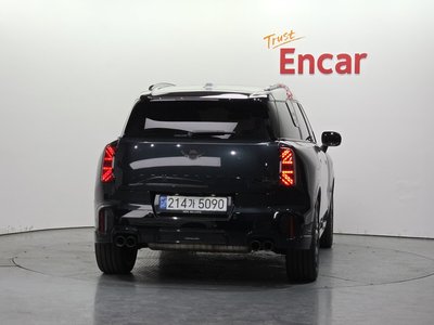 MINI COUNTRYMAN - 4