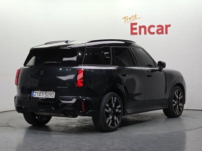 MINI COUNTRYMAN - 3