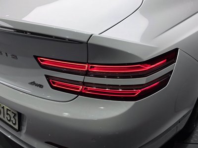 GENESIS G80 (RG3) - 10