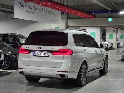 صورة 3 لـ 2023 BMW X7
