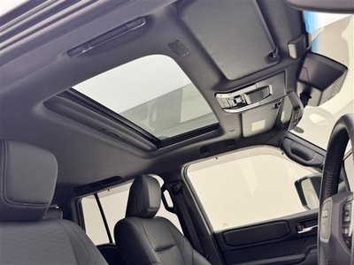 2024 Toyota LAND CRUISER 250 photo 7