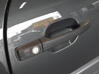 MERCEDES-BENZ SL - 10