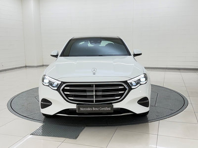MERCEDES-BENZ E-CLASS - 8