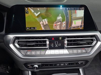 صورة مصغرة 16 لـ 2022 BMW 3 SERIES