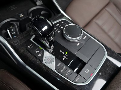 2022 BMW 3 SERIES 照片 9