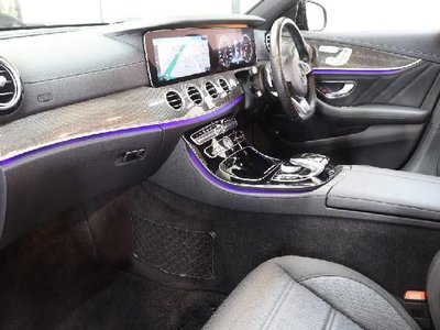 MERCEDES-BENZ E-CLASS - 2