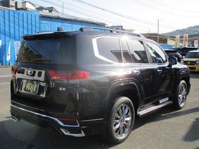 TOYOTA LAND CRUISER - 8