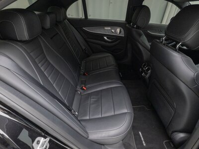 MERCEDES-BENZ E-CLASS - 10