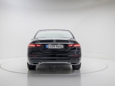 MERCEDES-BENZ E-CLASS - 3