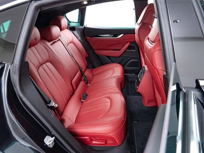 MASERATI LEVANTE - 10