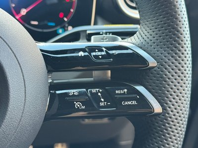 MERCEDES-BENZ GLC - 10