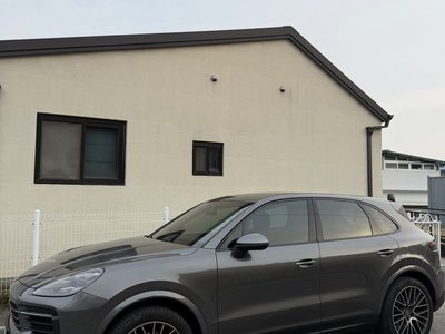 صورة 1 لـ 2020 Porsche CAYENNE