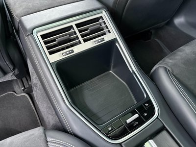 2019 Porsche PANAMERA 照片 76