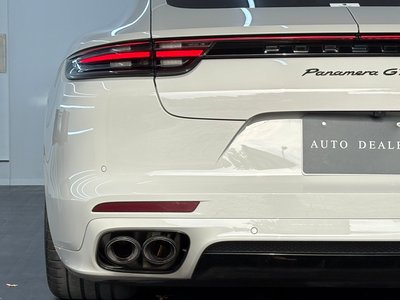 2019 Porsche PANAMERA 照片 17
