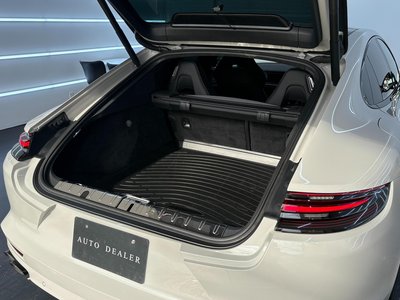 2019 Porsche PANAMERA 照片 26