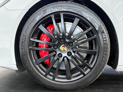 2019 Porsche PANAMERA 照片 38