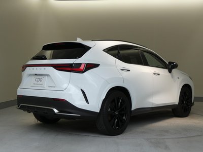صورة مصغرة 43 لـ 2022 Lexus NX