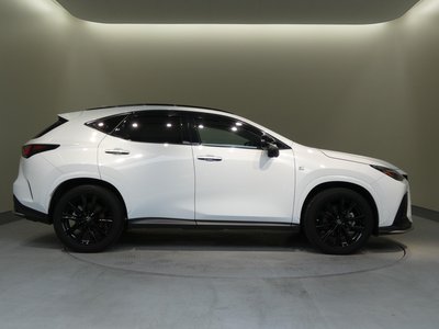 صورة مصغرة 44 لـ 2022 Lexus NX
