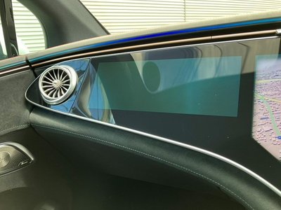 2024 Mercedes-BENZ EQE AMG — миниатюра 11