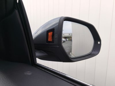 2023 AUDI Q8 缩略图 37