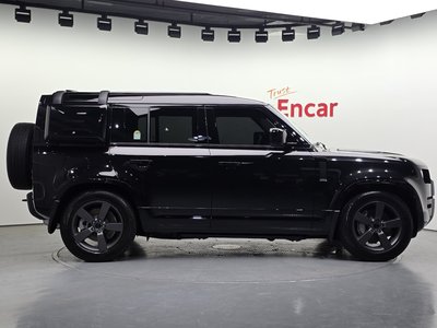 LAND ROVER DEFENDER - 6