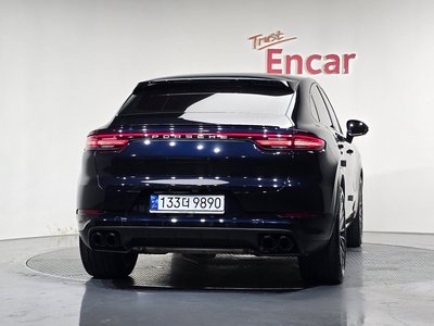 PORSCHE CAYENNE - 4