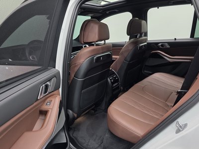 2025 BMW X5 缩略图 18