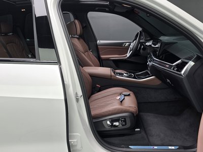 2025 BMW X5 缩略图 16