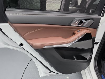 2025 BMW X5 缩略图 15