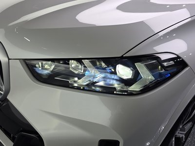 صورة 9 لـ 2025 BMW X5